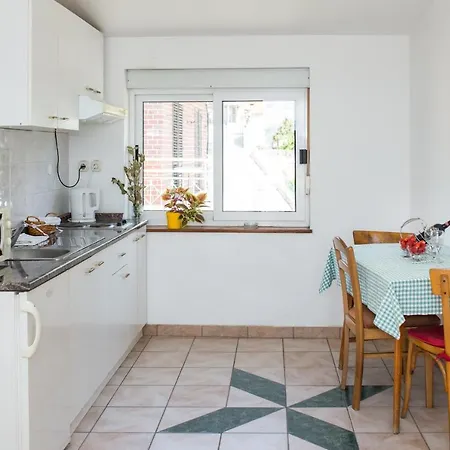 아파트 By The Sea Gradac, Makarska - 16073